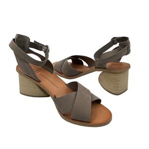 Dolce Vita Tan Ankle Strap Wood Block Heeled Sandals Size 10 Women's
